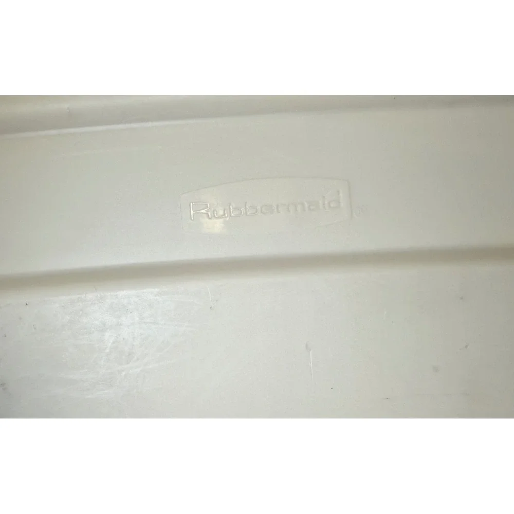 Vintage‎ Rubbermaid Almond Laundry Basket Model 2854 USA Made Neutral Minimalist